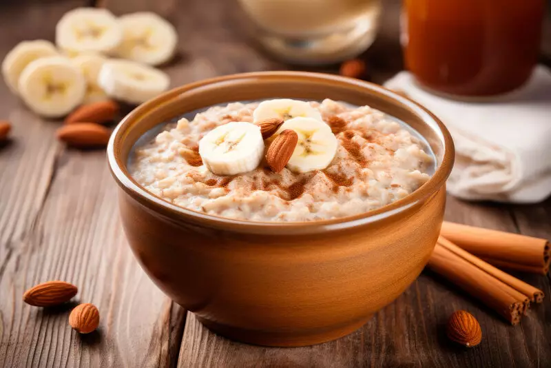 The Oats Dilemma: Weighing the Pros and Cons of Daily Consumption for Optimal Health