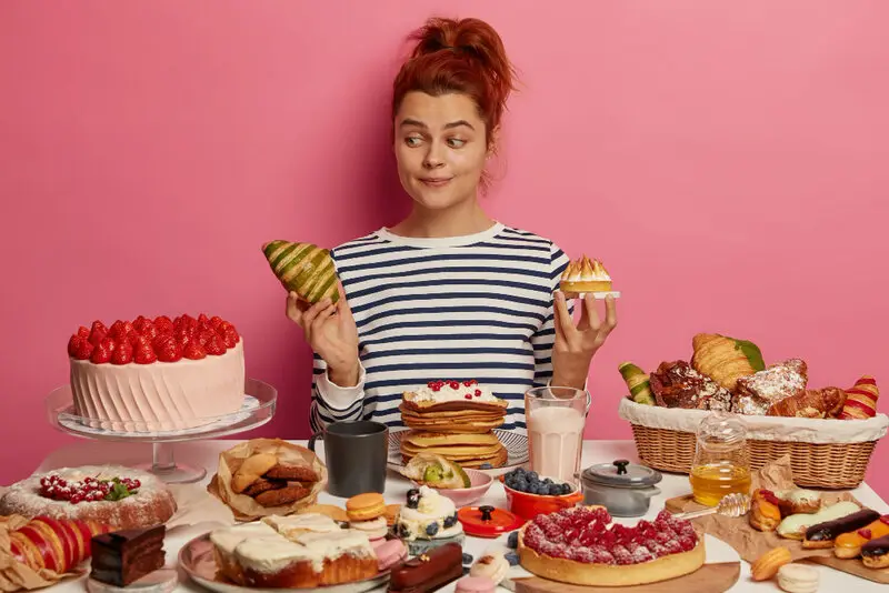 Beating Food Cravings: Tips to Resist Temptation