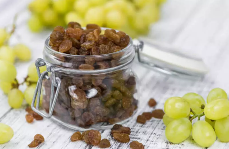Nutritional Value of Raisins: Unveiling the Healthful Secrets
