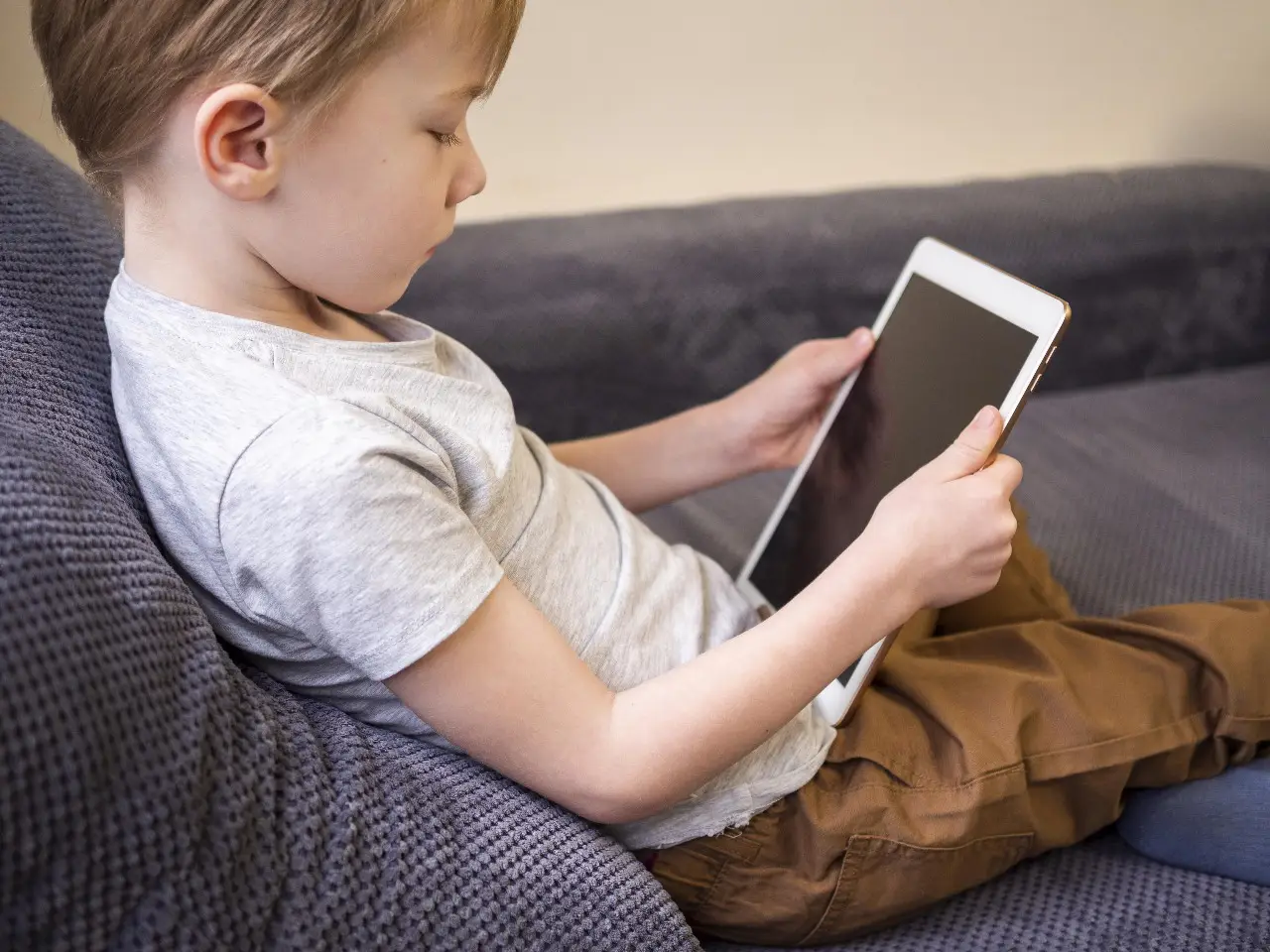 Screen Time and Toddler Development: Unveiling the Impact of 4 Hours a Day