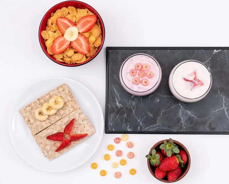 Hydration and Nutrition: Essential Elements of a Balanced Diet for Breast Cancer Survivors