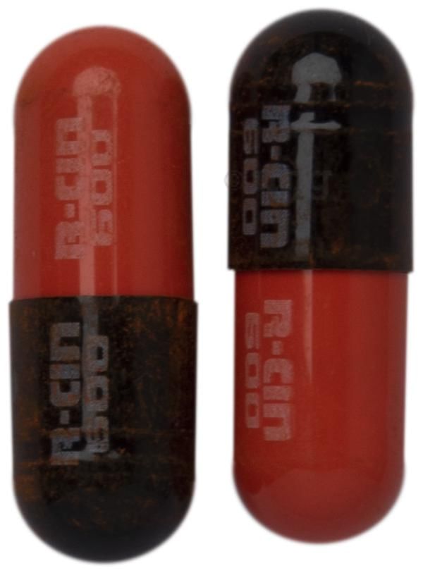 R-Cin 600 Capsule